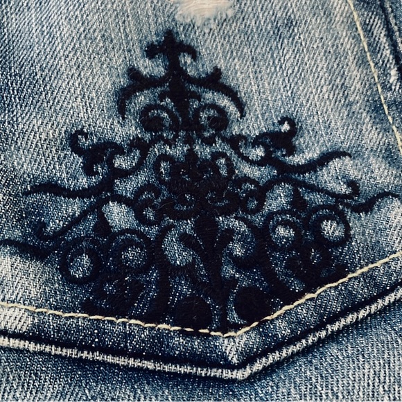 ARMANI EXCHANGE women’s blue ‘bleach stained’ Jeans bootleg - Picture 8 of 15